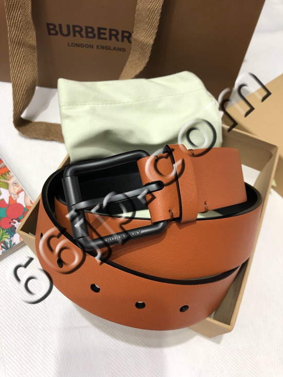 バーバリーベルト側面デザイン